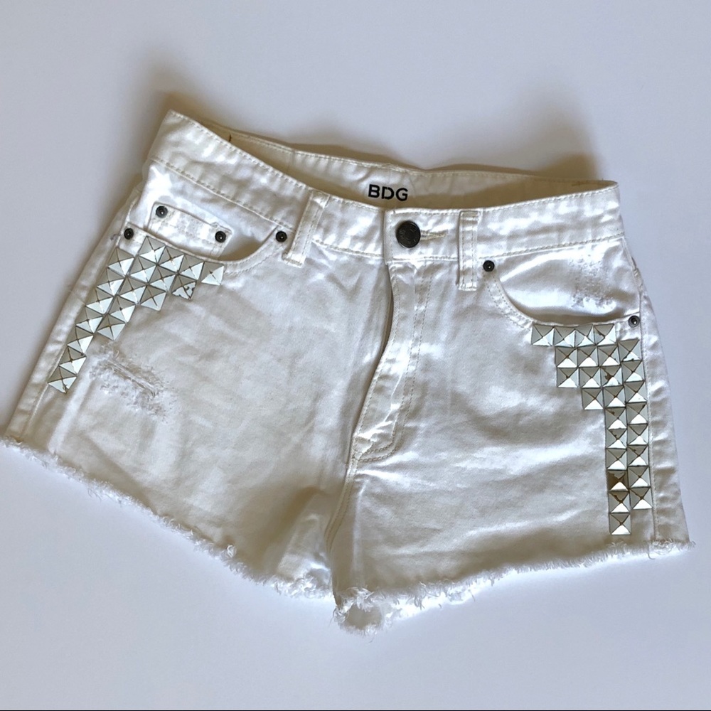 BDG studded distressed white jean shorts size 26